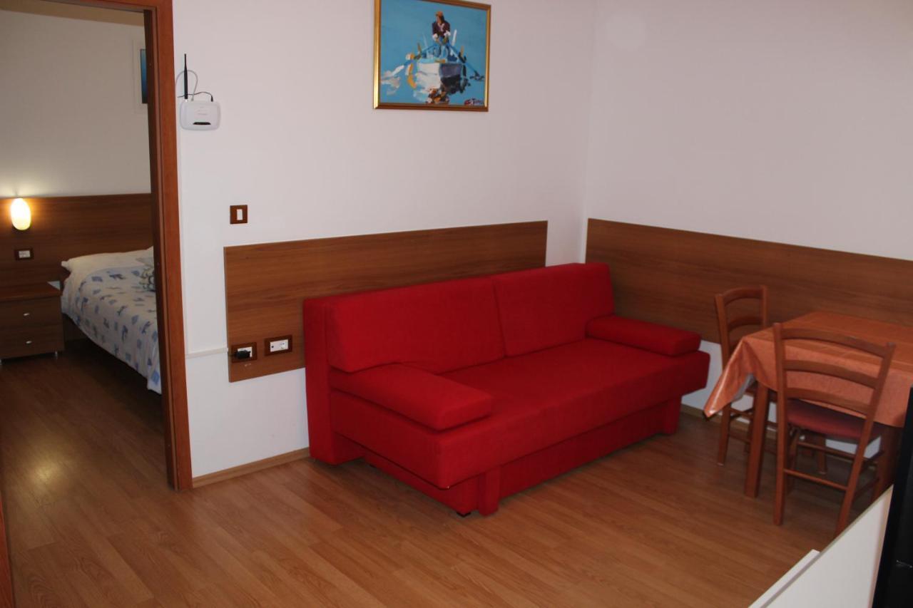 Apartments And Rooms Liburnija 오파티아 외부 사진