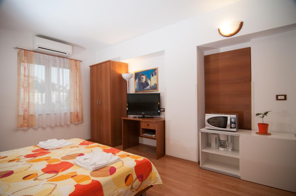 Apartments And Rooms Liburnija 오파티아 외부 사진