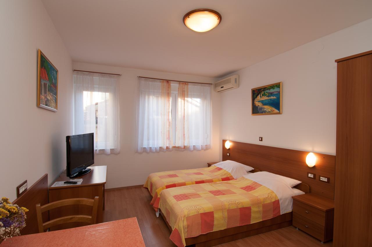 Apartments And Rooms Liburnija 오파티아 외부 사진